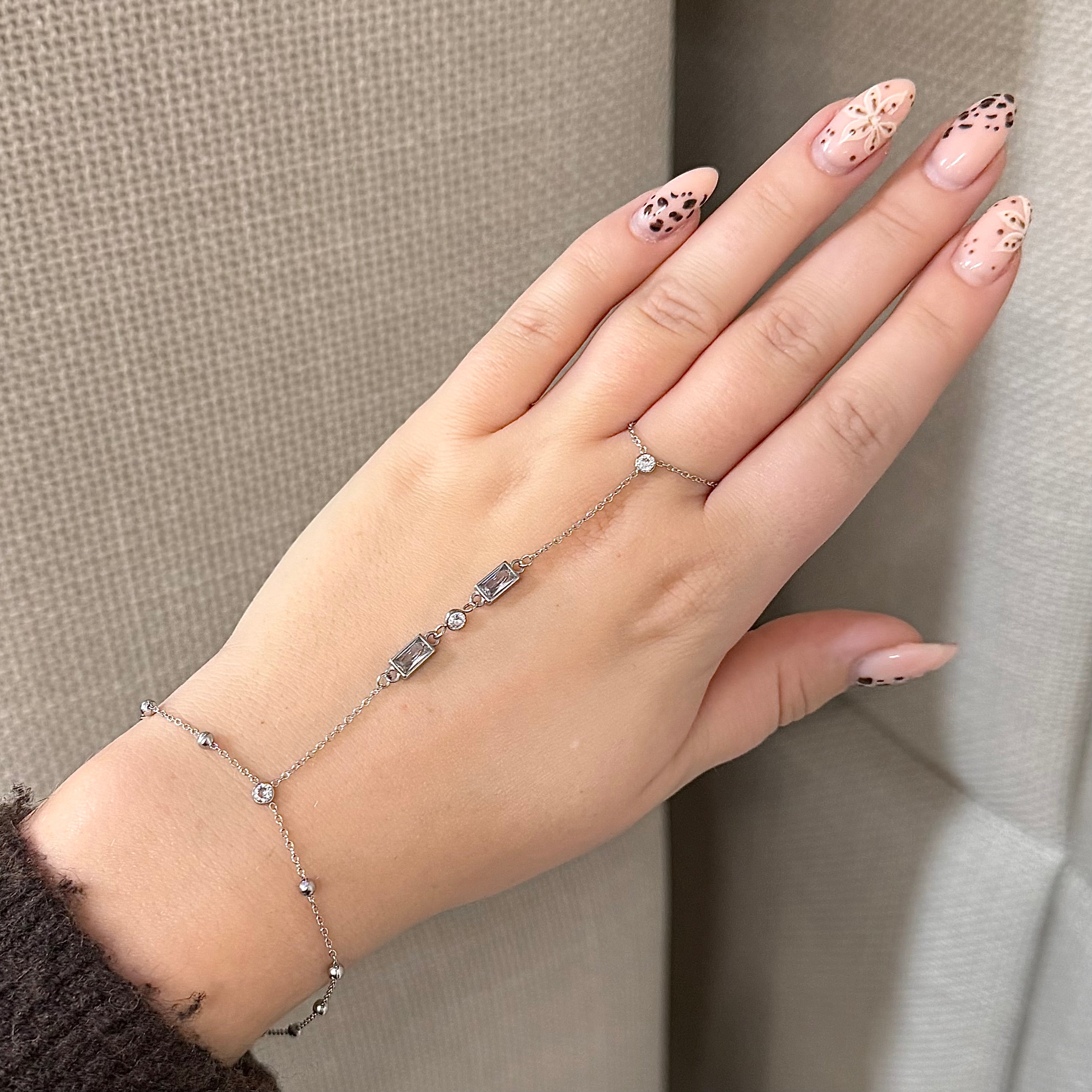 Handchain Stefanie - Silver