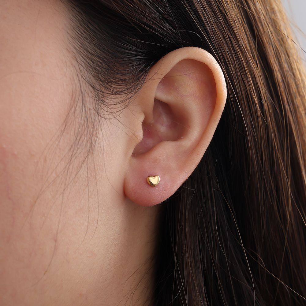 PRE-ORDER | Heart Oor Piercing - Silver