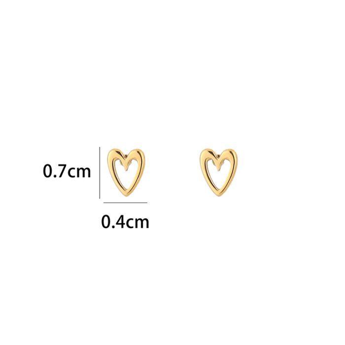 Ear Stud Heart - Silver