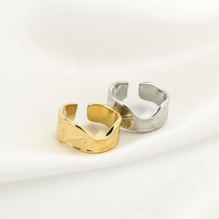 Liz Ring - Silver