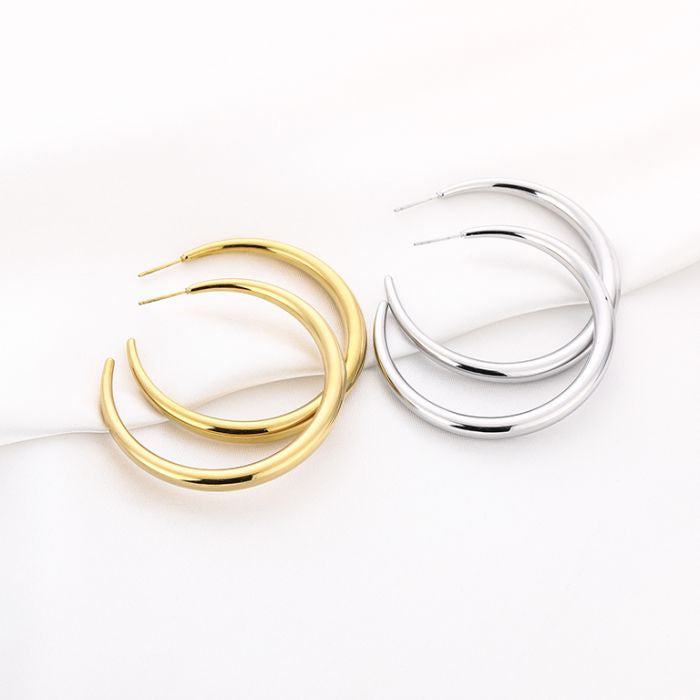 Basic Aila Hoops Earrings - Gold